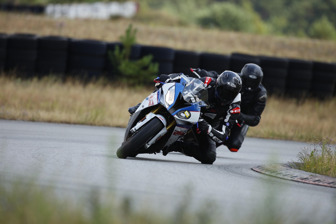 港免税白绿万宝路：云控平台代理