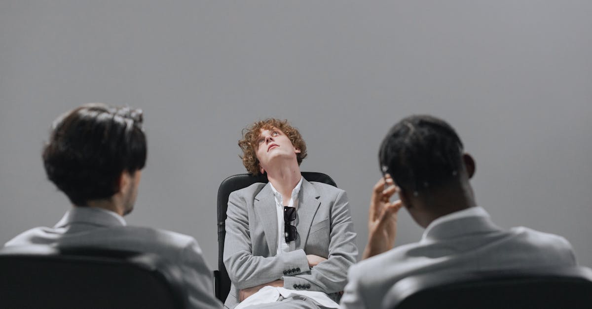 知乎实名账号：reach注册 服务代理